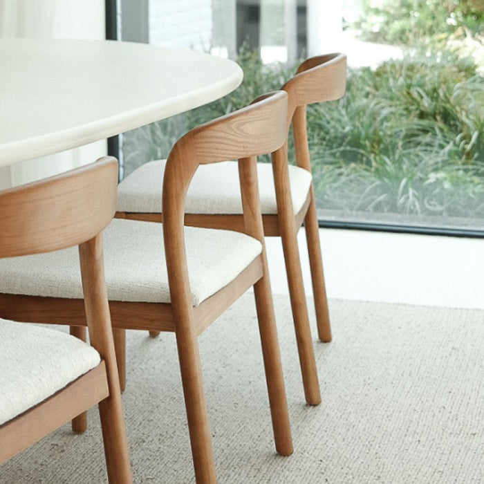 Zo kies je de perfecte eetkamerstoel: comfort, stijl & hoogte