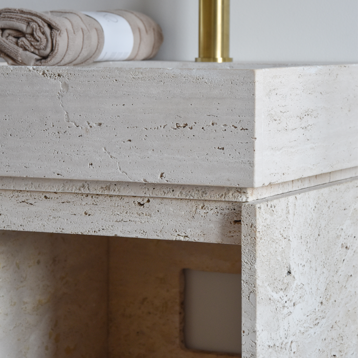 Quimper-Handenwasser-Beige-Wit-Travertijn