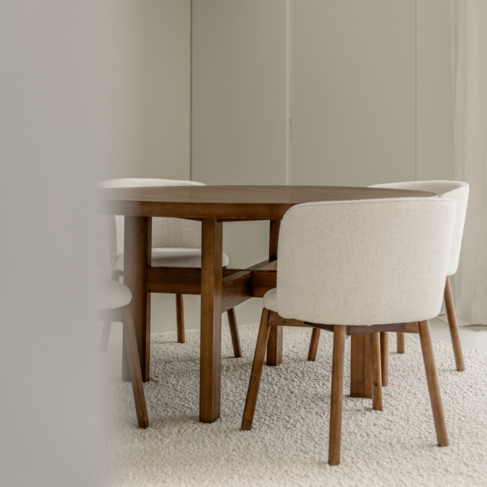 Silla de comedor Celia - color nogal oscuro - Bouclé marfil
