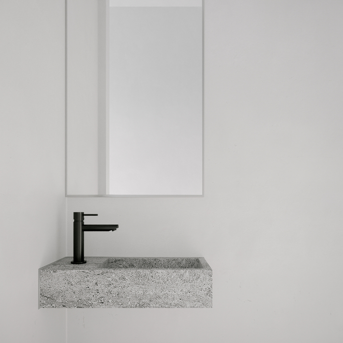 Travertine hand washing fountain Porto - Gray sandstone