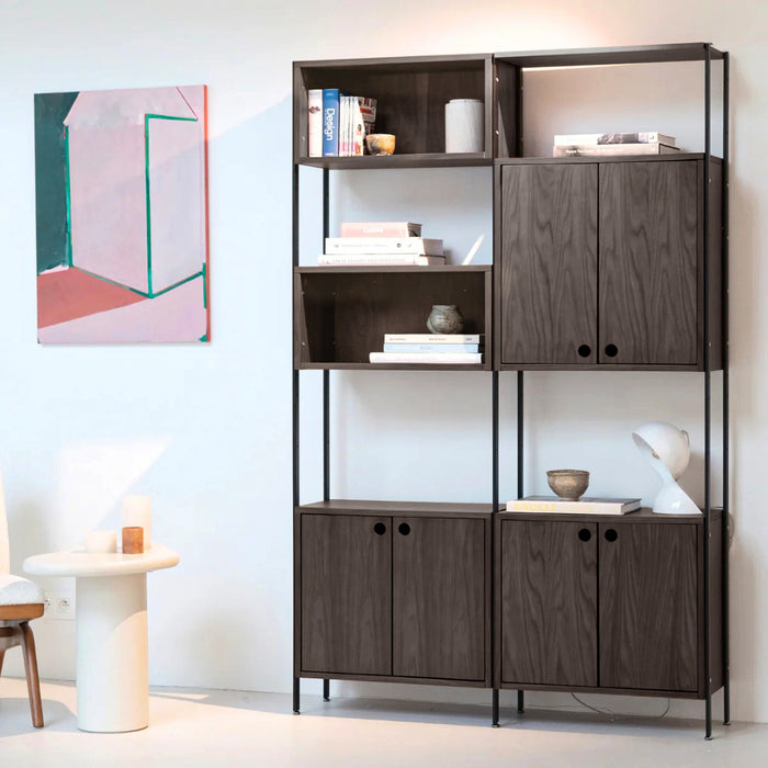 sarzeau-wandkast-twee-delen-smoke-furnified-sfeerbeeld