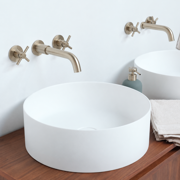 Meuble de salle de bain Fien en noyer avec vasques Sims en solid surface 120 cm